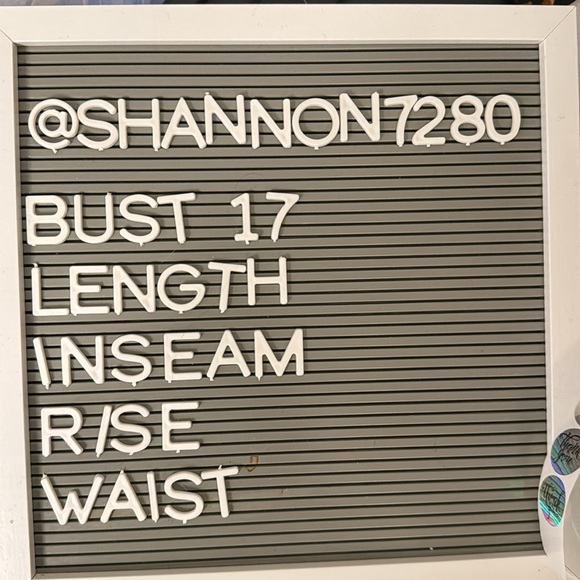 Free & Easy Don’t Trip T-shirt - Picture 6 of 6